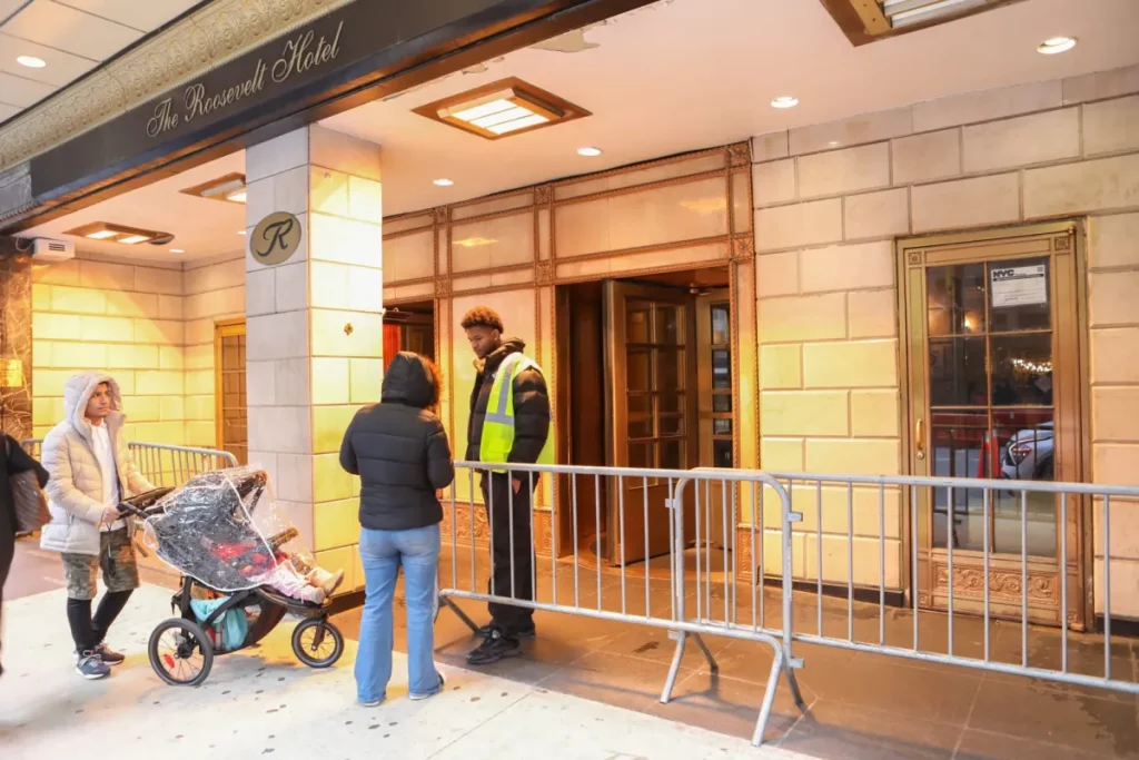 National Guard migrant shelters New York City
