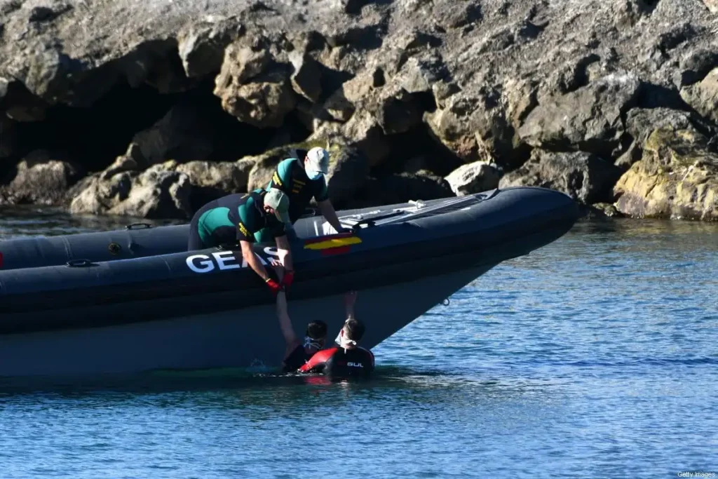 Spain arrests migrant boat crew