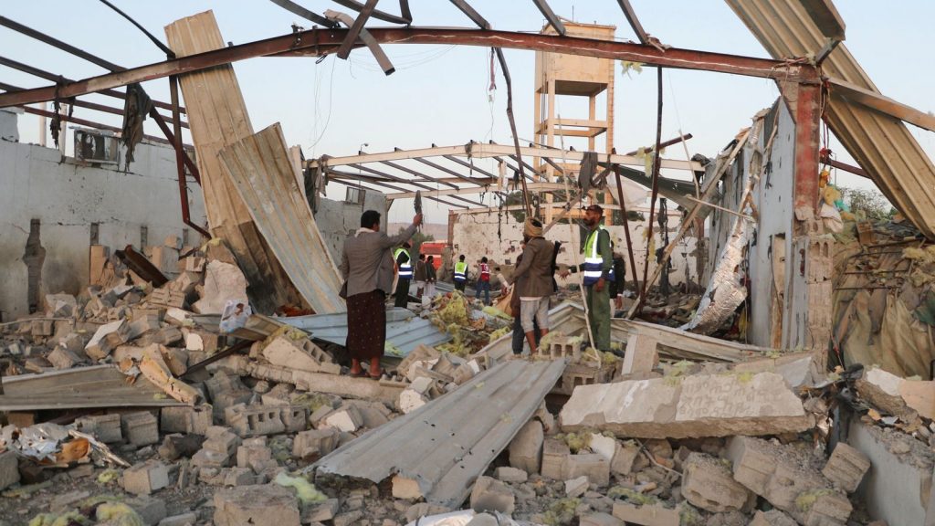 US airstrike kills migrants Yemen Saada