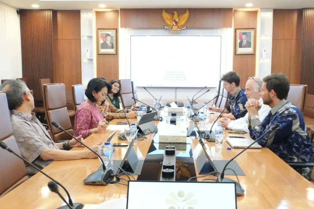Indonesian skilled migrant workers in the Netherlands