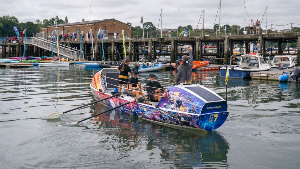 Charity rowers mistaken for migrants