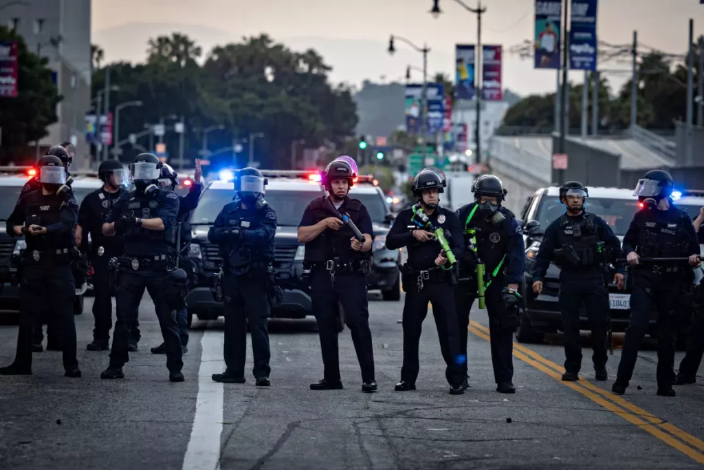 What to do in case of immigration raids