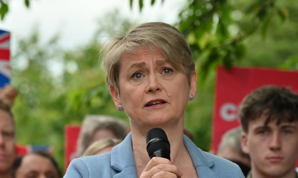 Yvette Cooper migrant deportations