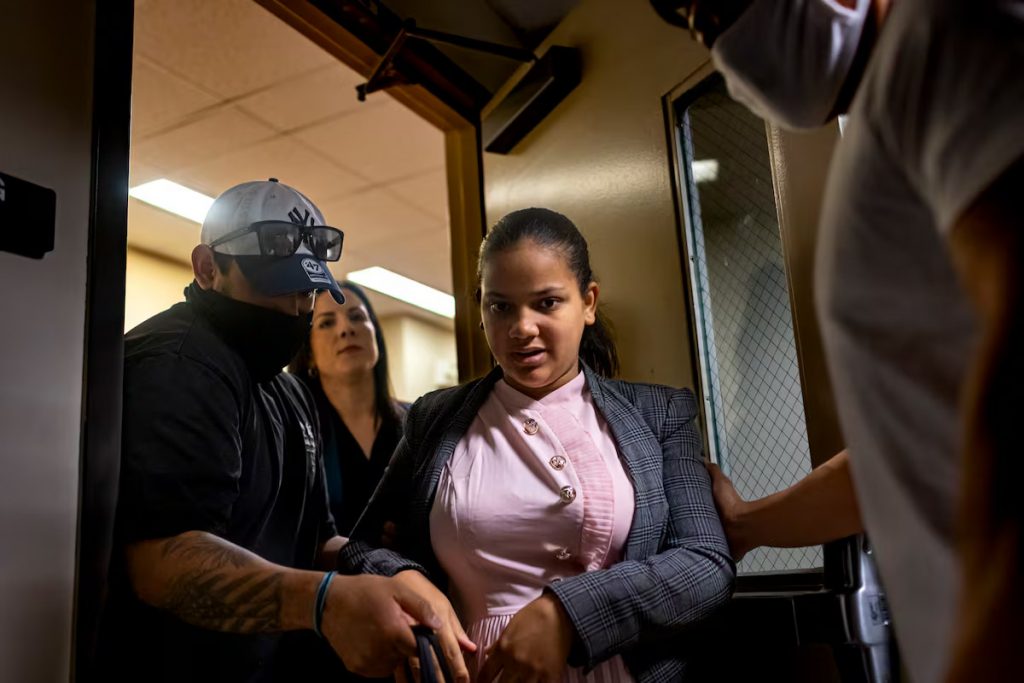 Trump plan to use bounty hunters for migrants