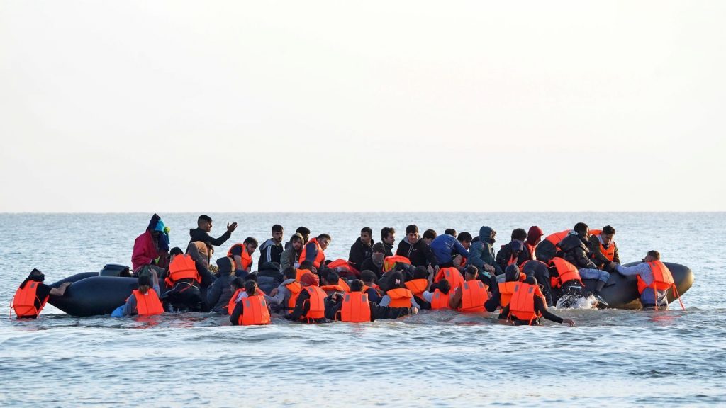 605 Migrants Cross Channel in One Day as UK Releases New Migration Data 605 migrants cross Channel in one day