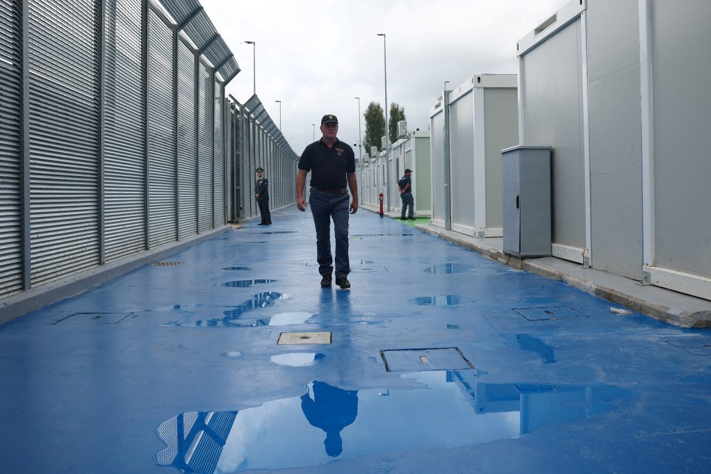 Greece Pushes Plan for Migrant Return Hubs Outside the EU Greece migrant return hubs