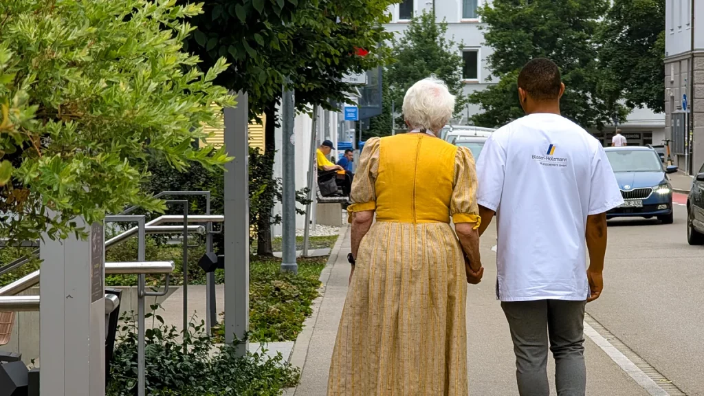 Migrants caring for Germany elderly population
