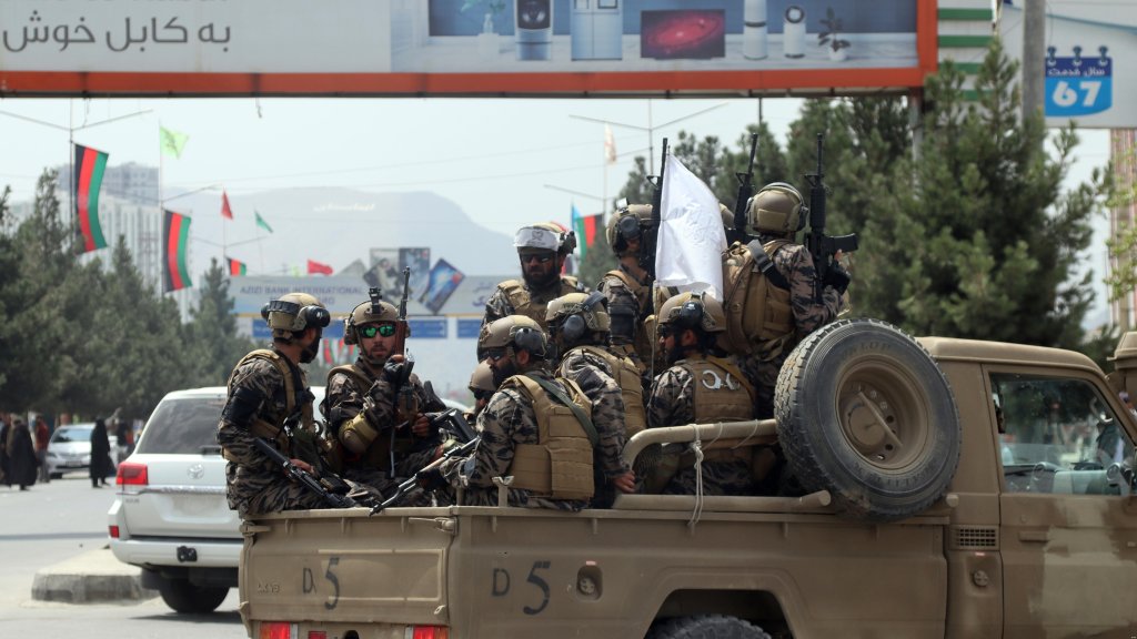Afghan Ex-Soldier Deported to France After Channel Crossing Under UK Returns Deal Afghan soldier returned to France under UK migrant deal