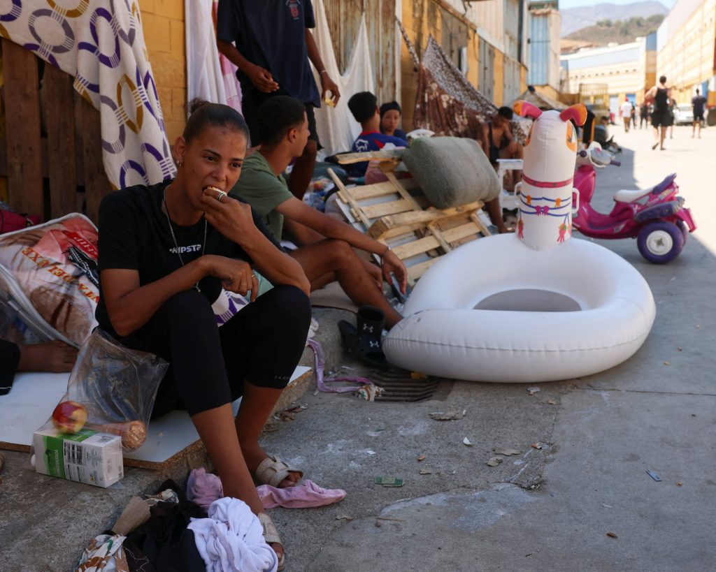 Ceuta Migrants Struggle Without Shelter as Extreme Heat and Cold Nights Follow Mass Border Crossing Ceuta migrants without shelter