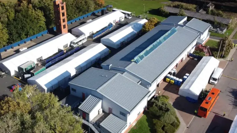 Tory ministers face scrutiny over severe overcrowding at UK migrant centre Manston migrant centre inquiry