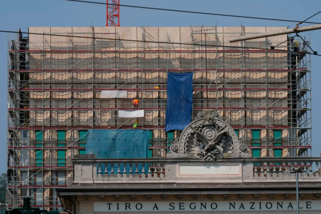 Nearly 300 Migrant Workers to Receive Compensation in Milan Labour Case Milan migrant workers compensation
