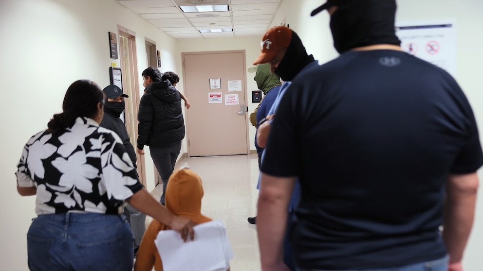US Advocacy Groups Sue Trump Administration Over Fast-Tracked Asylum Cases for Migrant Children Migrant children's asylum cases
